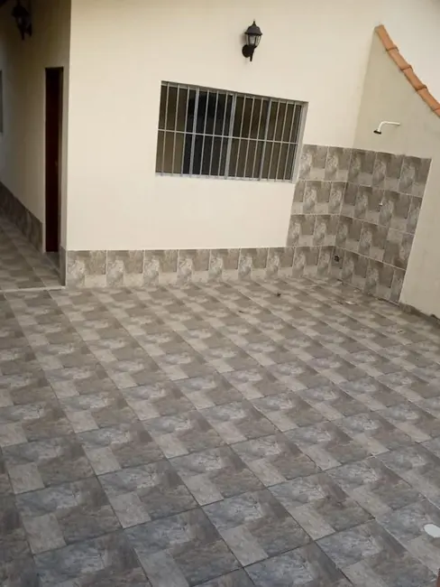 Foto 9 de Casa com 2 quartos à venda, 91m2 em Mongagua - SP