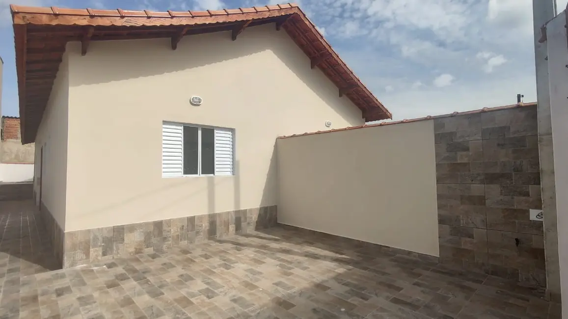 Foto 4 de Casa com 2 quartos à venda, 60m2 em Mongagua - SP