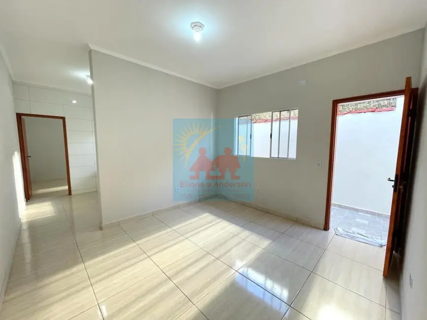 Foto 5 de Casa com 2 quartos à venda, 56m2 em Mongagua - SP