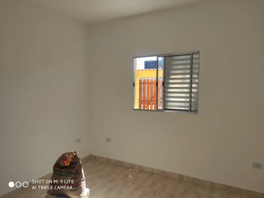 Foto 4 de Casa com 2 quartos à venda, 60m2 em Itanhaem - SP