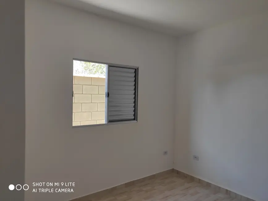 Foto 3 de Casa com 2 quartos à venda, 60m2 em Itanhaem - SP