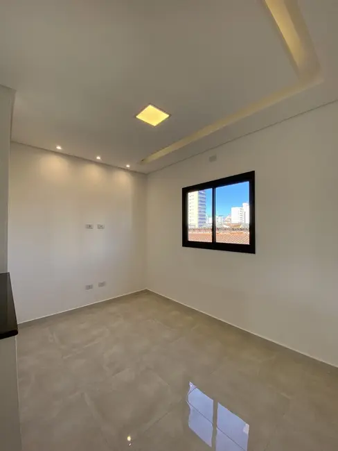 Casa com 2 quartos à venda, 52m2 em Guilhermina, Praia Grande - SP - imagem 1 Foto 1 de Casa com 2 quartos à venda, 52m2 em Guilhermina, Praia Grande - SP
