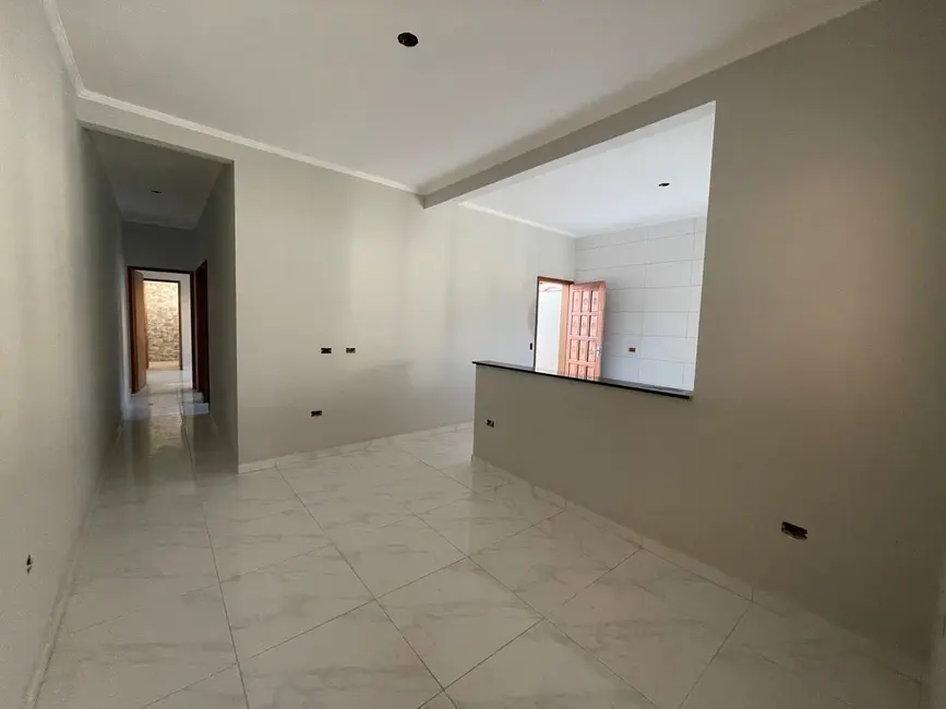 Foto 9 de Casa com 2 quartos à venda, 88m2 em Mongagua - SP