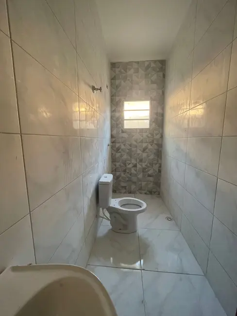 Foto 7 de Casa com 2 quartos à venda, 88m2 em Mongagua - SP