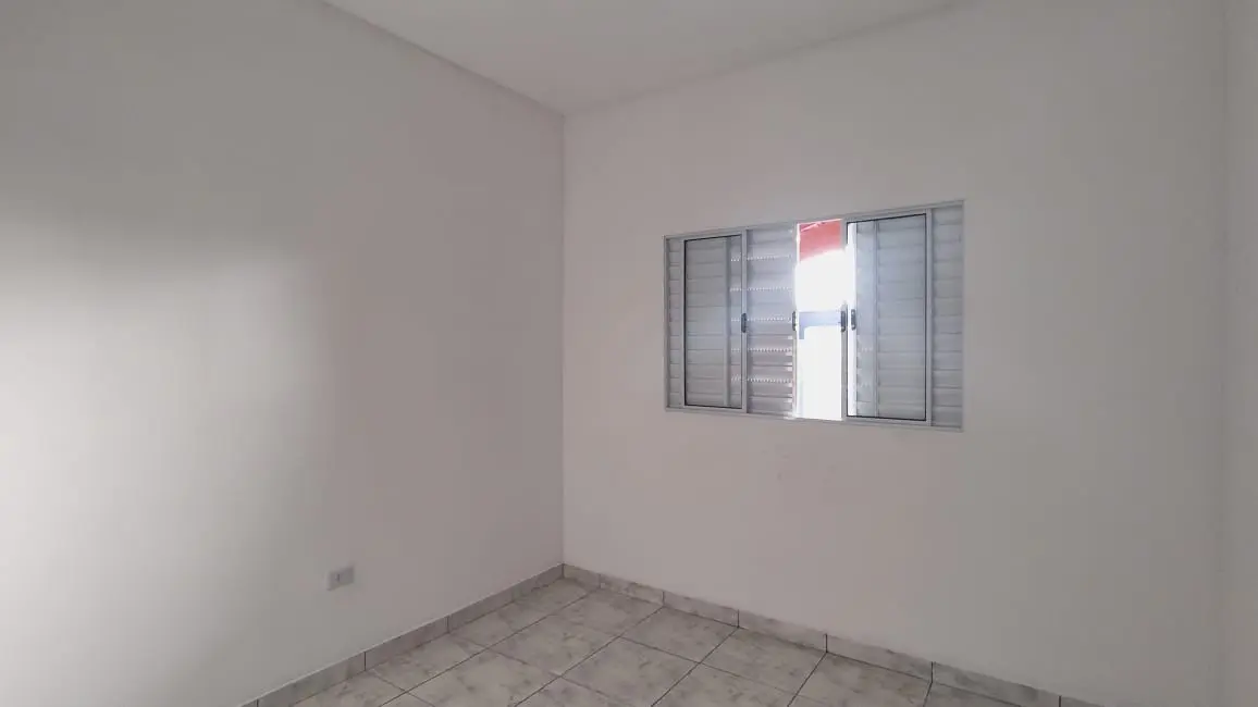 Foto 2 de Casa com 2 quartos à venda, 70m2 em Mongagua - SP