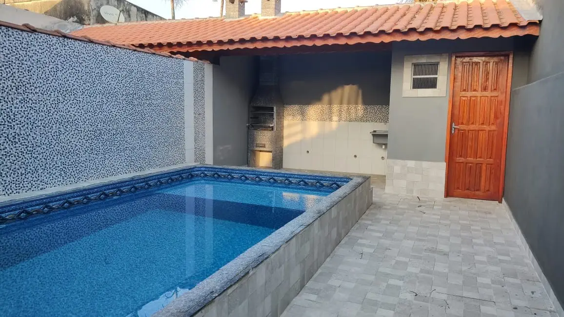 Foto 7 de Casa com 2 quartos à venda, 70m2 em Mongagua - SP