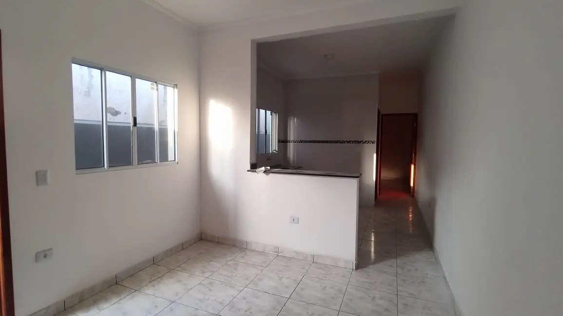Foto 8 de Casa com 2 quartos à venda, 70m2 em Mongagua - SP