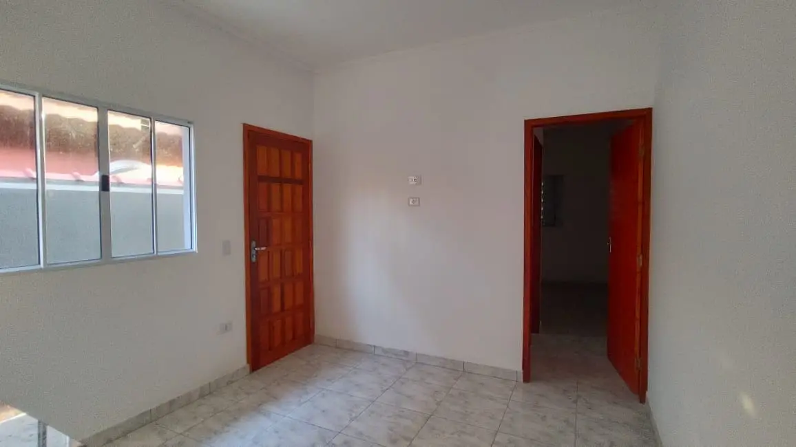 Foto 4 de Casa com 2 quartos à venda, 70m2 em Mongagua - SP