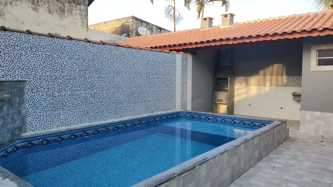 Foto 5 de Casa com 2 quartos à venda, 70m2 em Mongagua - SP