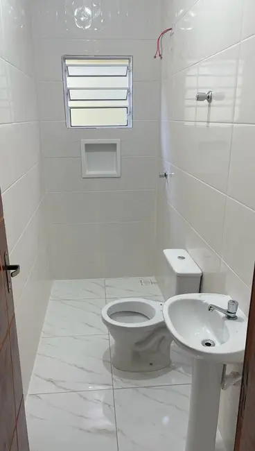 Foto 8 de Casa com 2 quartos à venda, 91m2 em Mongagua - SP
