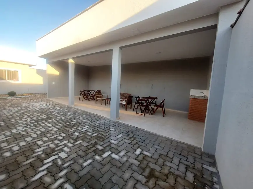 Foto 2 de Casa com 2 quartos à venda, 48m2 em Itanhaem - SP