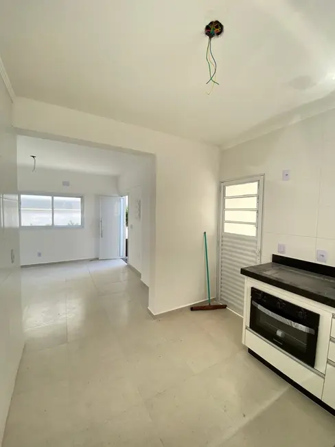 Foto 5 de Casa com 3 quartos à venda, 75m2 em Itanhaem - SP