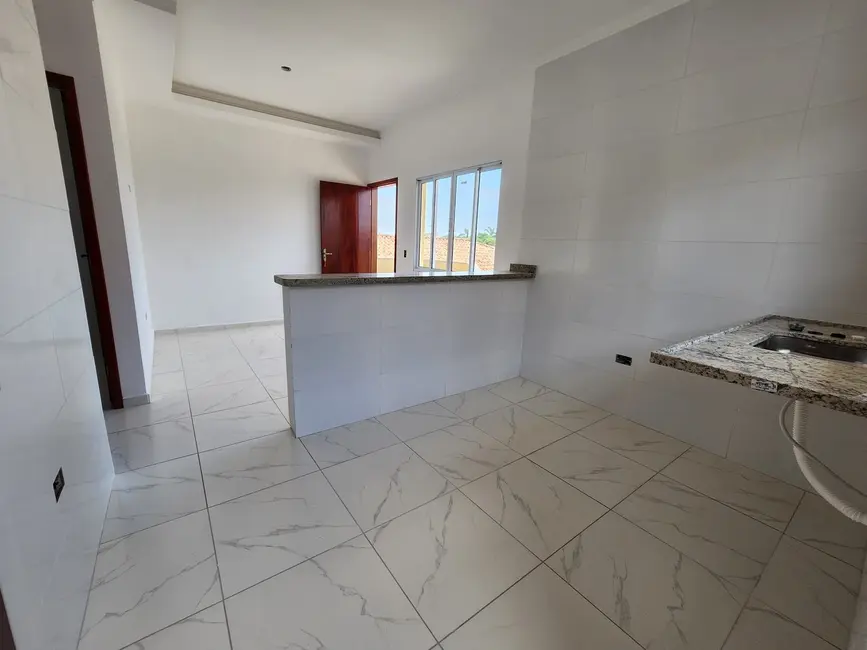 Foto 7 de Casa com 2 quartos à venda, 66m2 em Itanhaem - SP