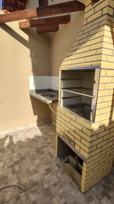 Foto 4 de Casa com 2 quartos à venda, 59m2 em Itanhaem - SP