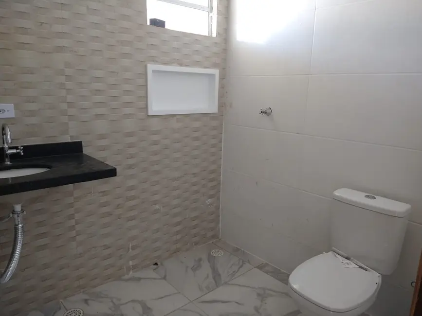 Foto 5 de Casa com 3 quartos à venda, 110m2 em Itanhaem - SP