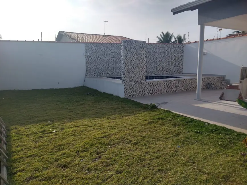 Foto 3 de Casa com 3 quartos à venda, 110m2 em Itanhaem - SP