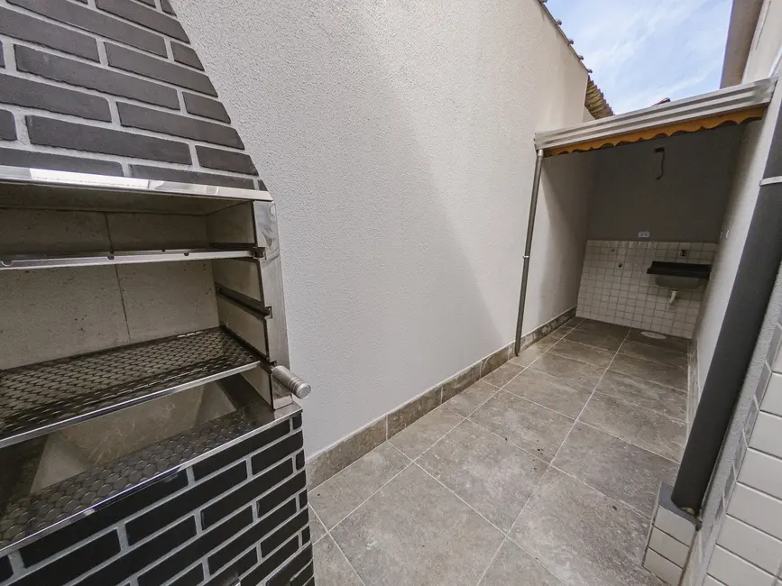 Foto 8 de Casa com 2 quartos à venda, 55m2 em Mirim, Praia Grande - SP