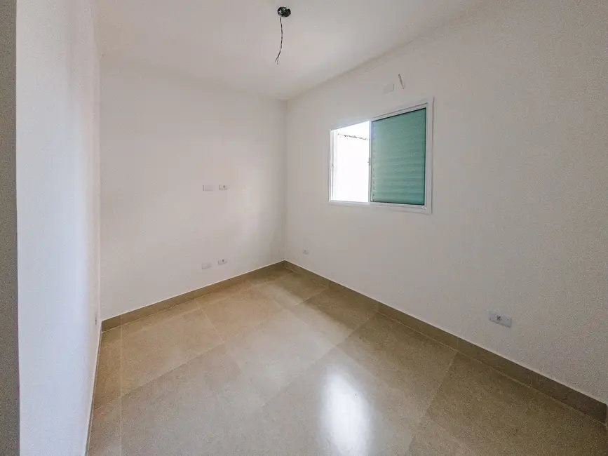 Foto 6 de Casa com 2 quartos à venda, 55m2 em Mirim, Praia Grande - SP