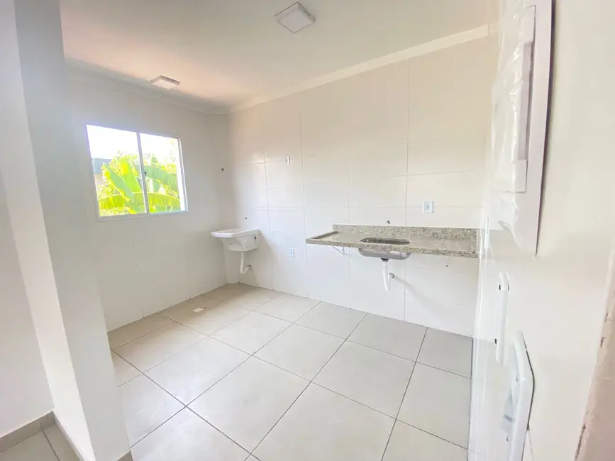 Foto 7 de Casa com 2 quartos à venda, 45m2 em Vila Sônia, Praia Grande - SP