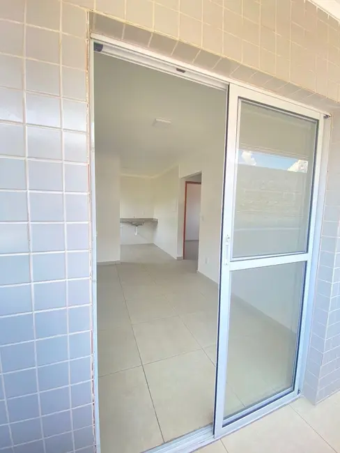 Foto 9 de Casa com 2 quartos à venda, 45m2 em Vila Sônia, Praia Grande - SP