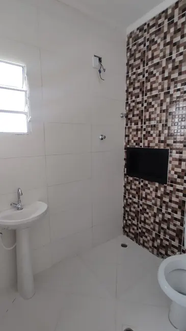 Foto 7 de Casa com 2 quartos à venda, 60m2 em Mongagua - SP