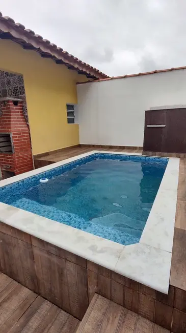 Foto 4 de Casa com 2 quartos à venda, 60m2 em Mongagua - SP