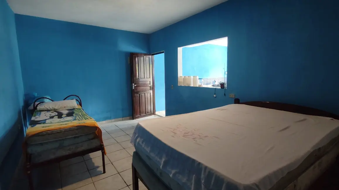 Foto 7 de Casa com 2 quartos à venda, 67m2 em Itanhaem - SP