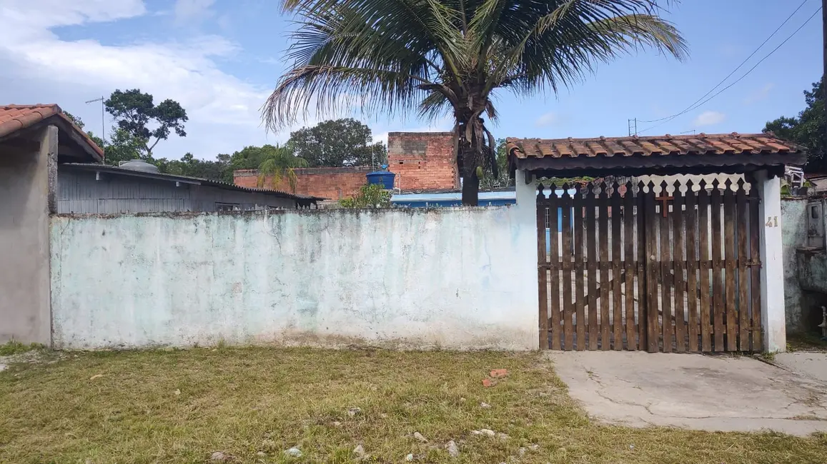 Foto 3 de Casa com 2 quartos à venda, 67m2 em Itanhaem - SP