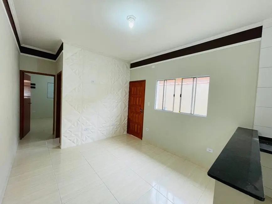 Foto 5 de Casa com 2 quartos à venda, 77m2 em Mongagua - SP