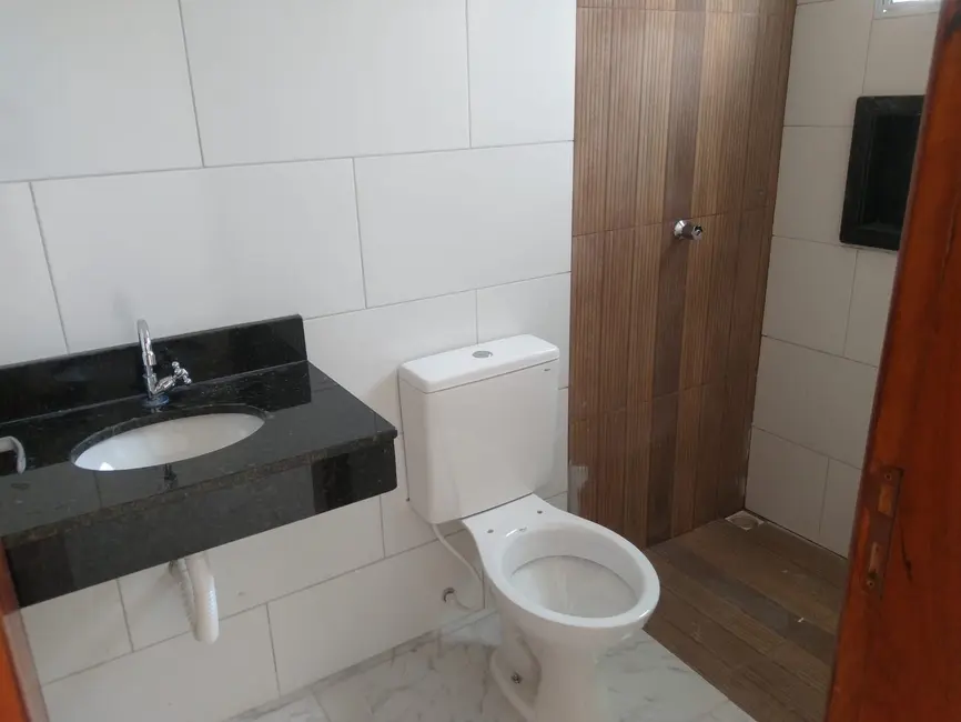 Casa com 2 quartos à venda, 58m2 em Itanhaem - SP - imagem 5 Foto 5 de Casa com 2 quartos à venda, 58m2 em Itanhaem - SP