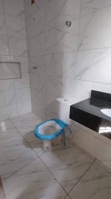 Foto 4 de Casa com 2 quartos à venda, 60m2 em Itanhaem - SP