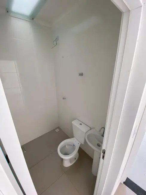 Casa de Condomínio com 2 quartos à venda, 47m2 em Itanhaem - SP - imagem 3 Foto 3 de Casa de Condomínio com 2 quartos à venda, 47m2 em Itanhaem - SP