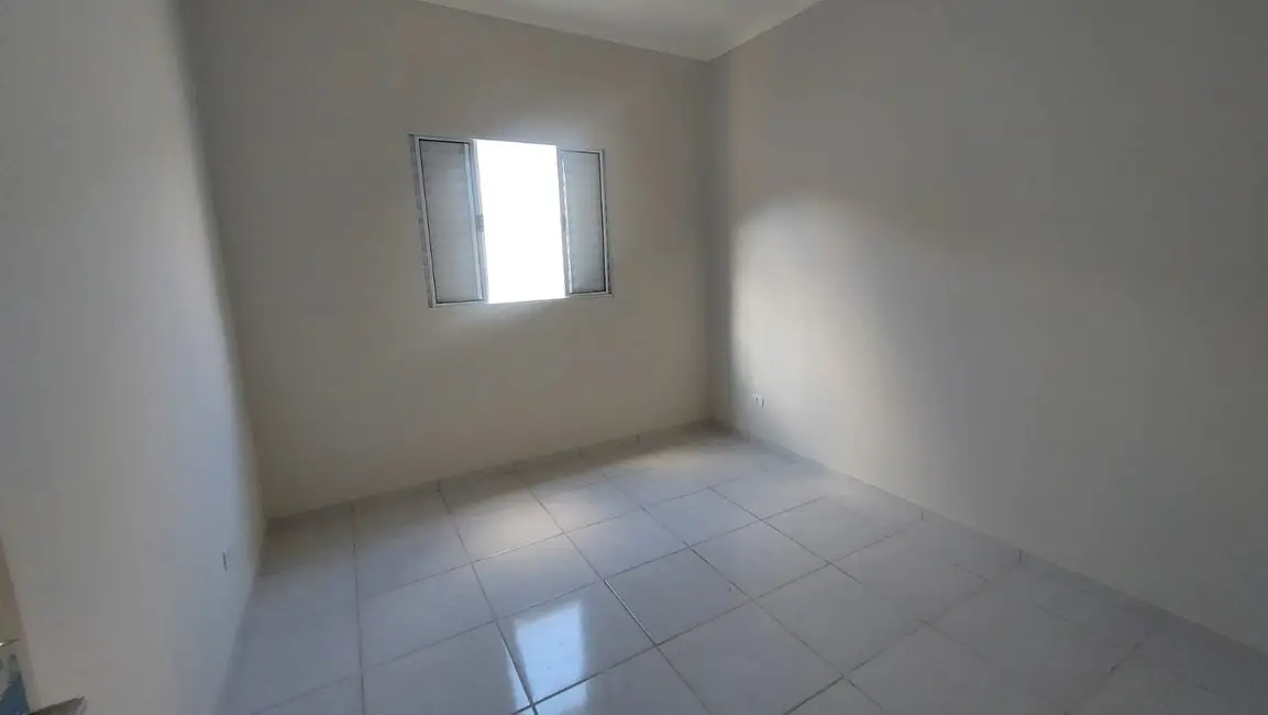 Foto 4 de Casa com 2 quartos à venda, 80m2 em Itanhaem - SP