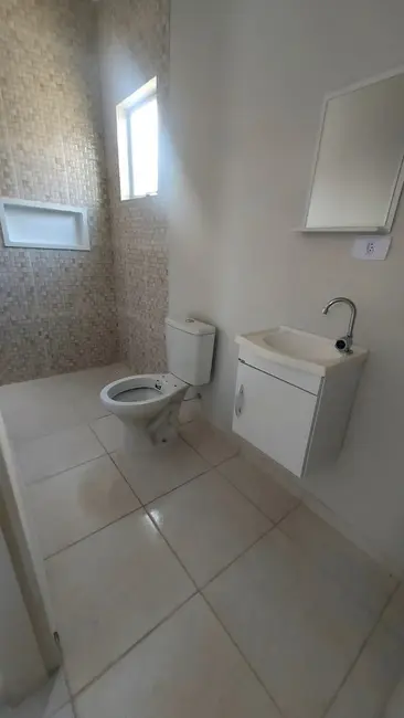 Foto 2 de Casa com 2 quartos à venda, 80m2 em Itanhaem - SP