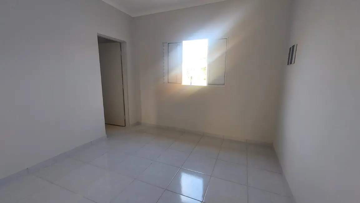 Foto 6 de Casa com 2 quartos à venda, 80m2 em Itanhaem - SP