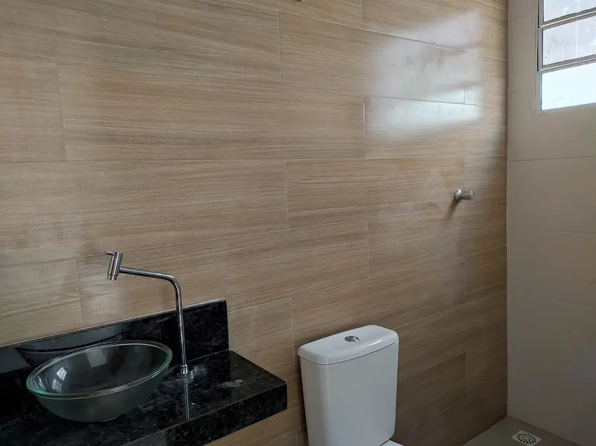 Foto 7 de Casa com 2 quartos à venda, 82m2 em Itanhaem - SP