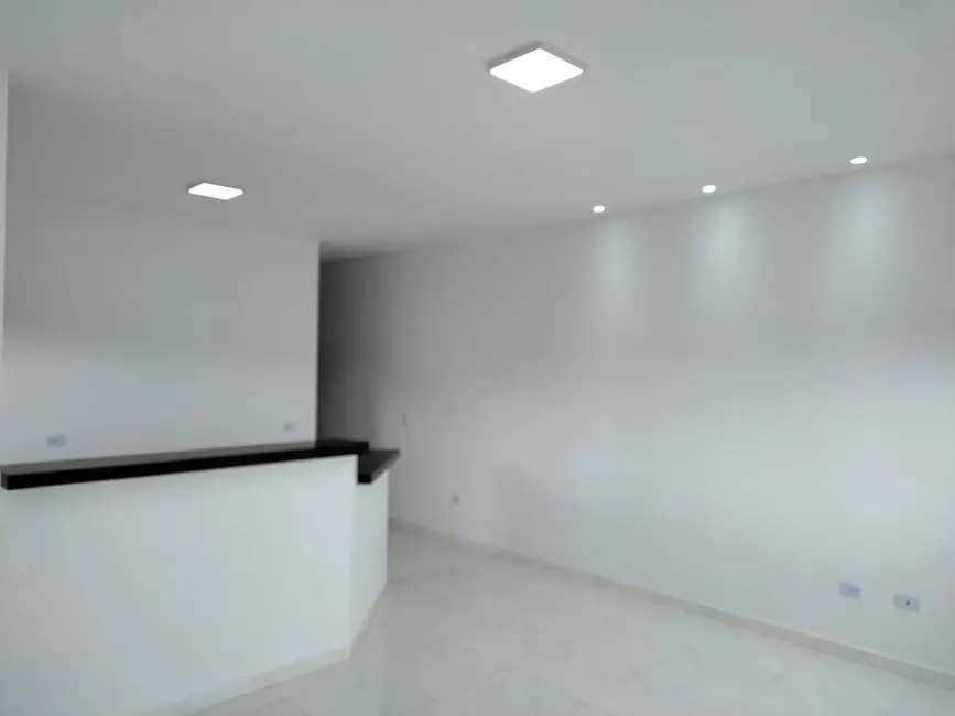 Foto 8 de Casa com 2 quartos à venda, 75m2 em Itanhaem - SP