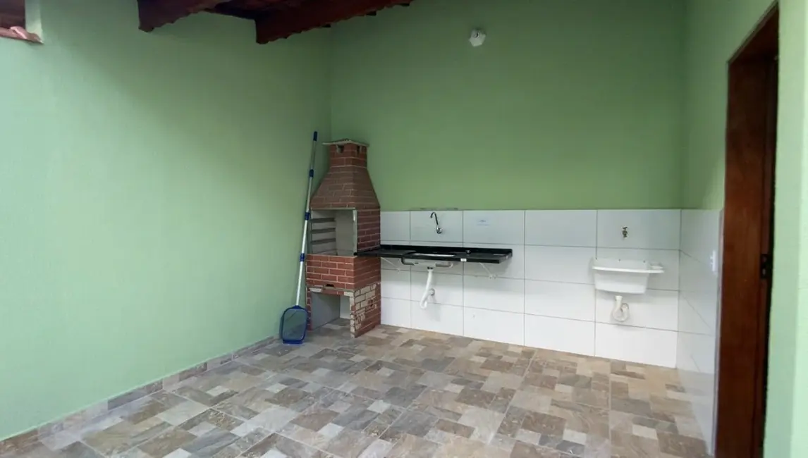 Casa com 2 quartos à venda, 86m2 em Itanhaem - SP - imagem 8 Foto 8 de Casa com 2 quartos à venda, 86m2 em Itanhaem - SP