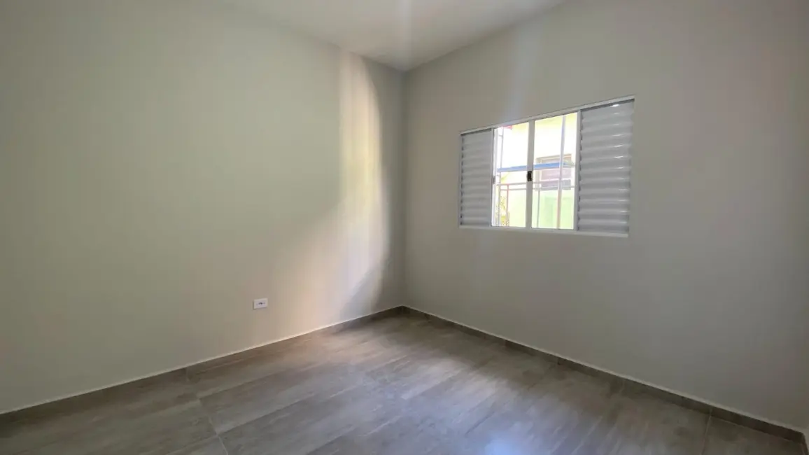 Casa com 2 quartos à venda, 86m2 em Itanhaem - SP - imagem 5 Foto 5 de Casa com 2 quartos à venda, 86m2 em Itanhaem - SP