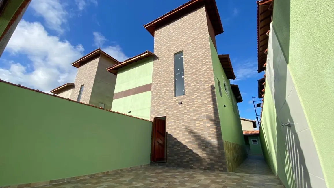 Casa com 2 quartos à venda, 86m2 em Itanhaem - SP - imagem 1 Foto 1 de Casa com 2 quartos à venda, 86m2 em Itanhaem - SP