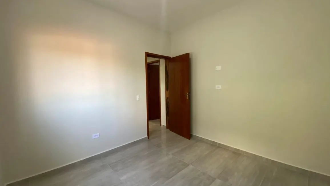 Foto 7 de Casa com 2 quartos à venda, 86m2 em Itanhaem - SP