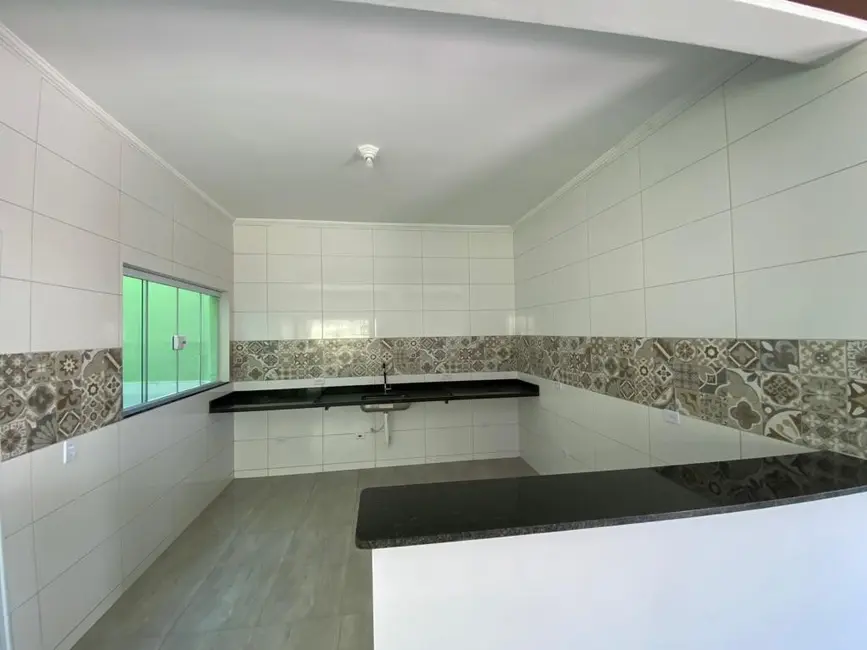 Foto 4 de Casa com 2 quartos à venda, 86m2 em Itanhaem - SP