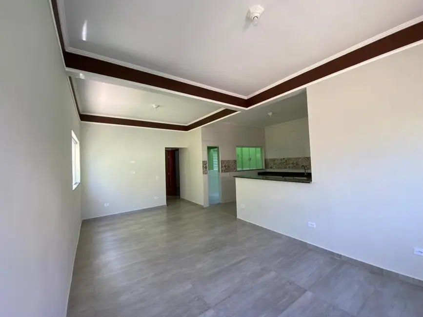 Foto 8 de Casa com 2 quartos à venda, 86m2 em Itanhaem - SP