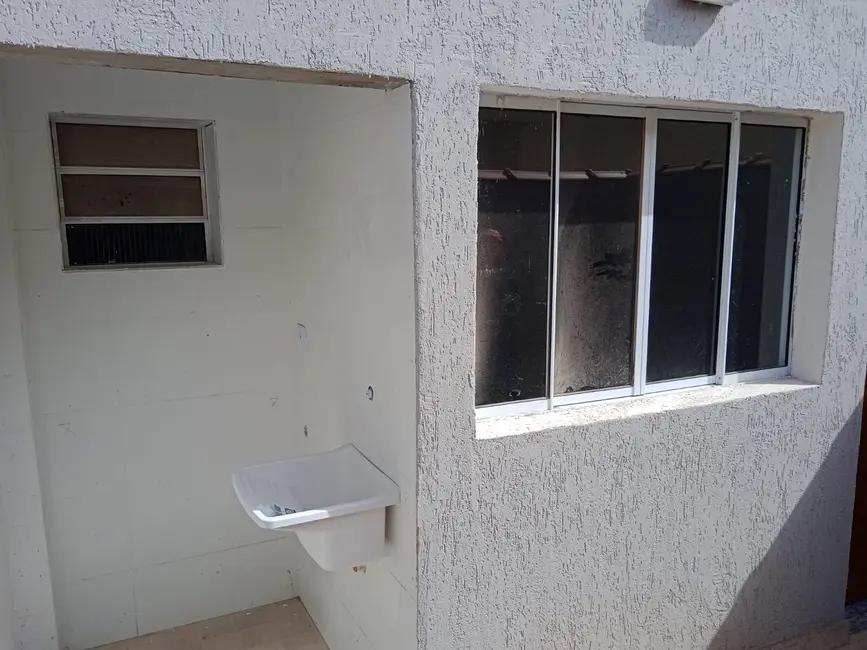 Casa de Condomínio com 2 quartos à venda, 75m2 em Itanhaem - SP - imagem 3 Foto 3 de Casa de Condomínio com 2 quartos à venda, 75m2 em Itanhaem - SP