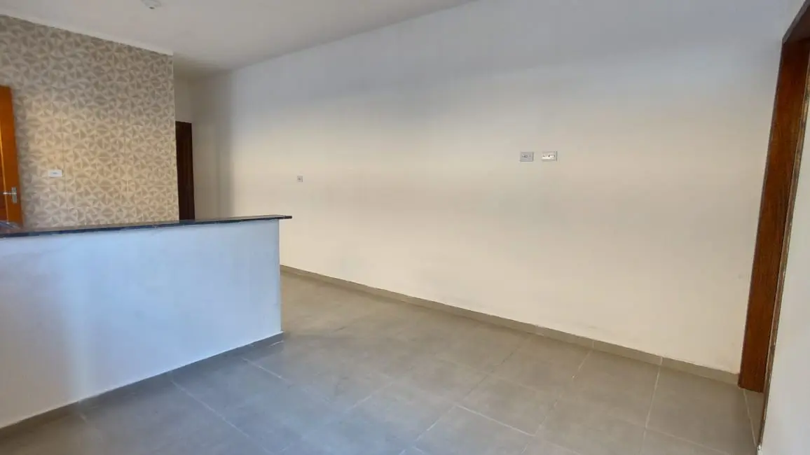 Foto 8 de Casa com 2 quartos à venda, 65m2 em Itanhaem - SP
