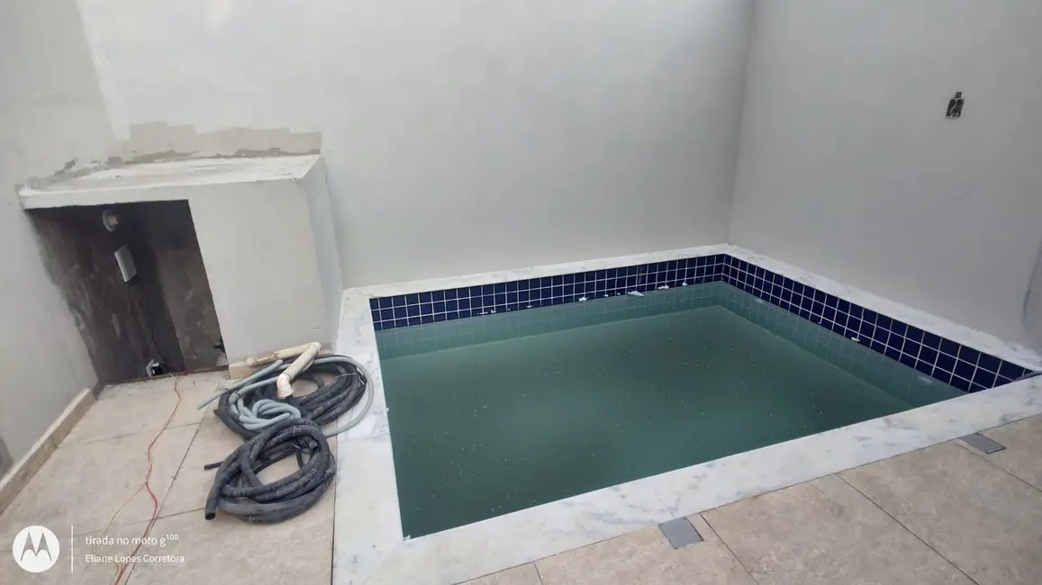 Foto 2 de Casa com 3 quartos à venda, 74m2 em Vila São Paulo, Itanhaem - SP