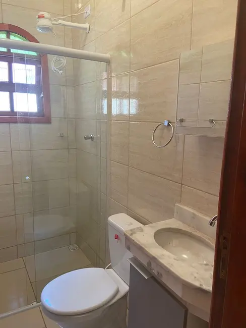 Casa com 3 quartos à venda, 70m2 em Itanhaem - SP - imagem 3 Foto 3 de Casa com 3 quartos à venda, 70m2 em Itanhaem - SP