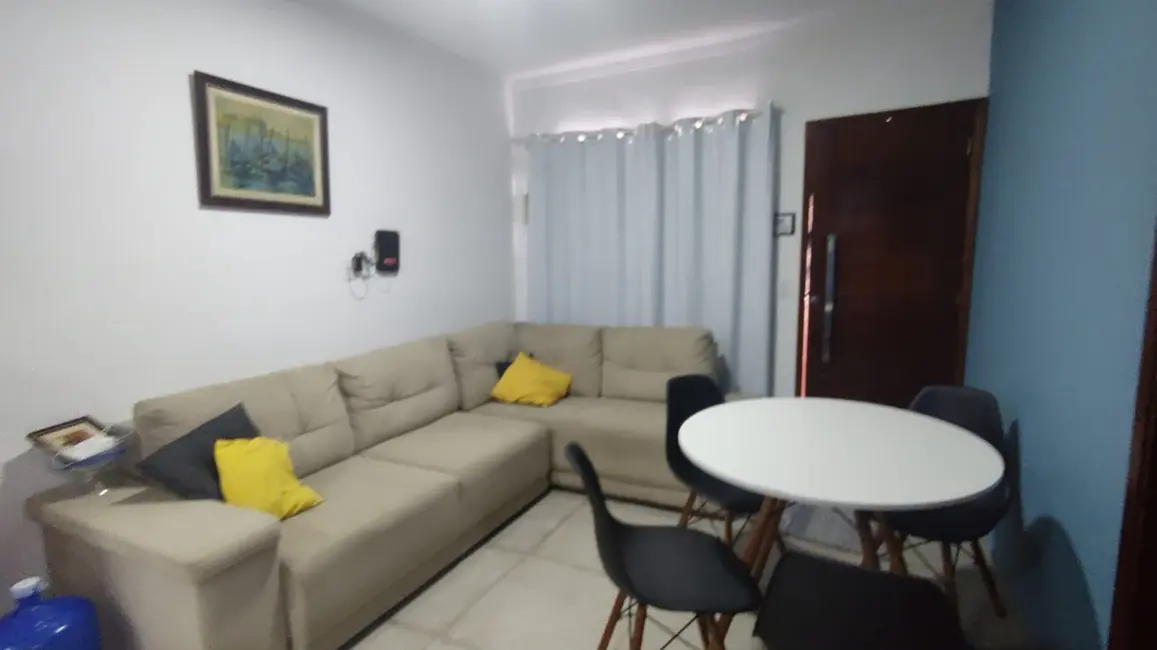 Casa de Condomínio com 2 quartos à venda, 45m2 em Itanhaem - SP - imagem 8 Foto 8 de Casa de Condomínio com 2 quartos à venda, 45m2 em Itanhaem - SP