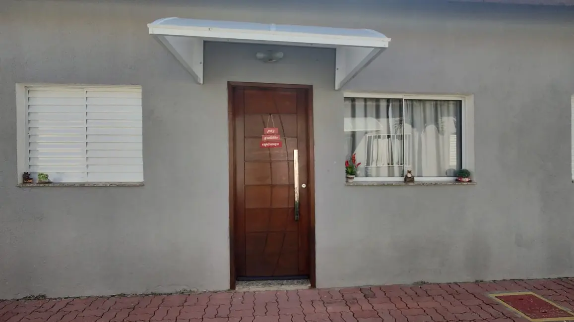 Foto 2 de Casa de Condomínio com 2 quartos à venda, 45m2 em Itanhaem - SP