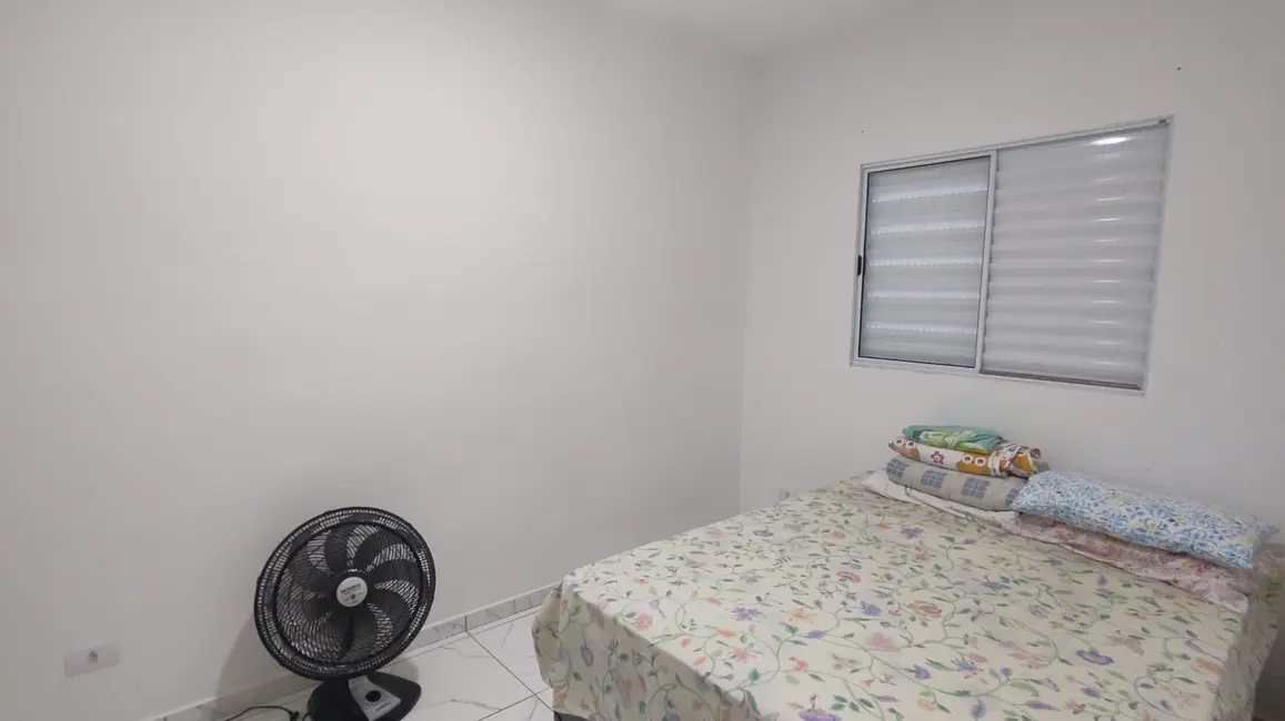 Casa de Condomínio com 2 quartos à venda, 45m2 em Itanhaem - SP - imagem 3 Foto 3 de Casa de Condomínio com 2 quartos à venda, 45m2 em Itanhaem - SP